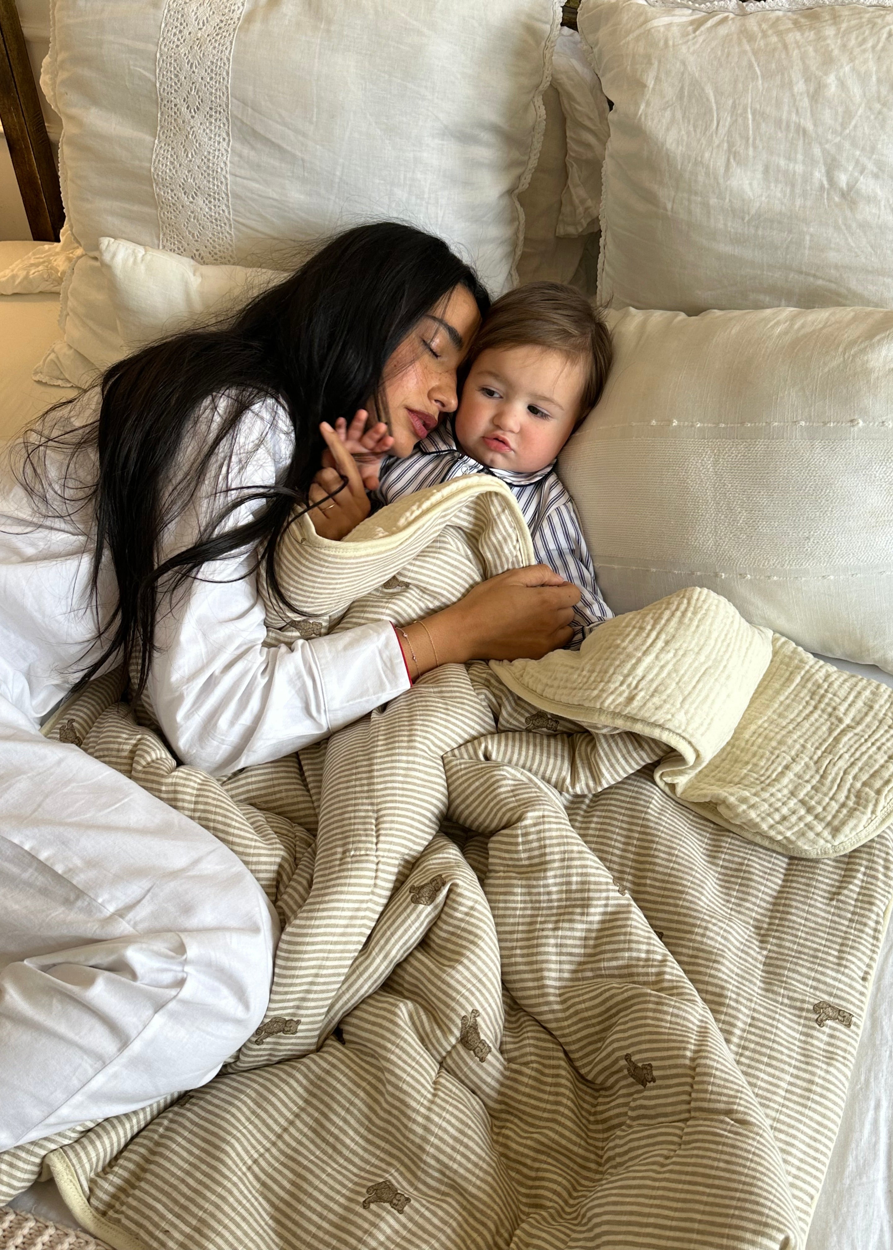 Bear - Premium Muslin Crib Quilt