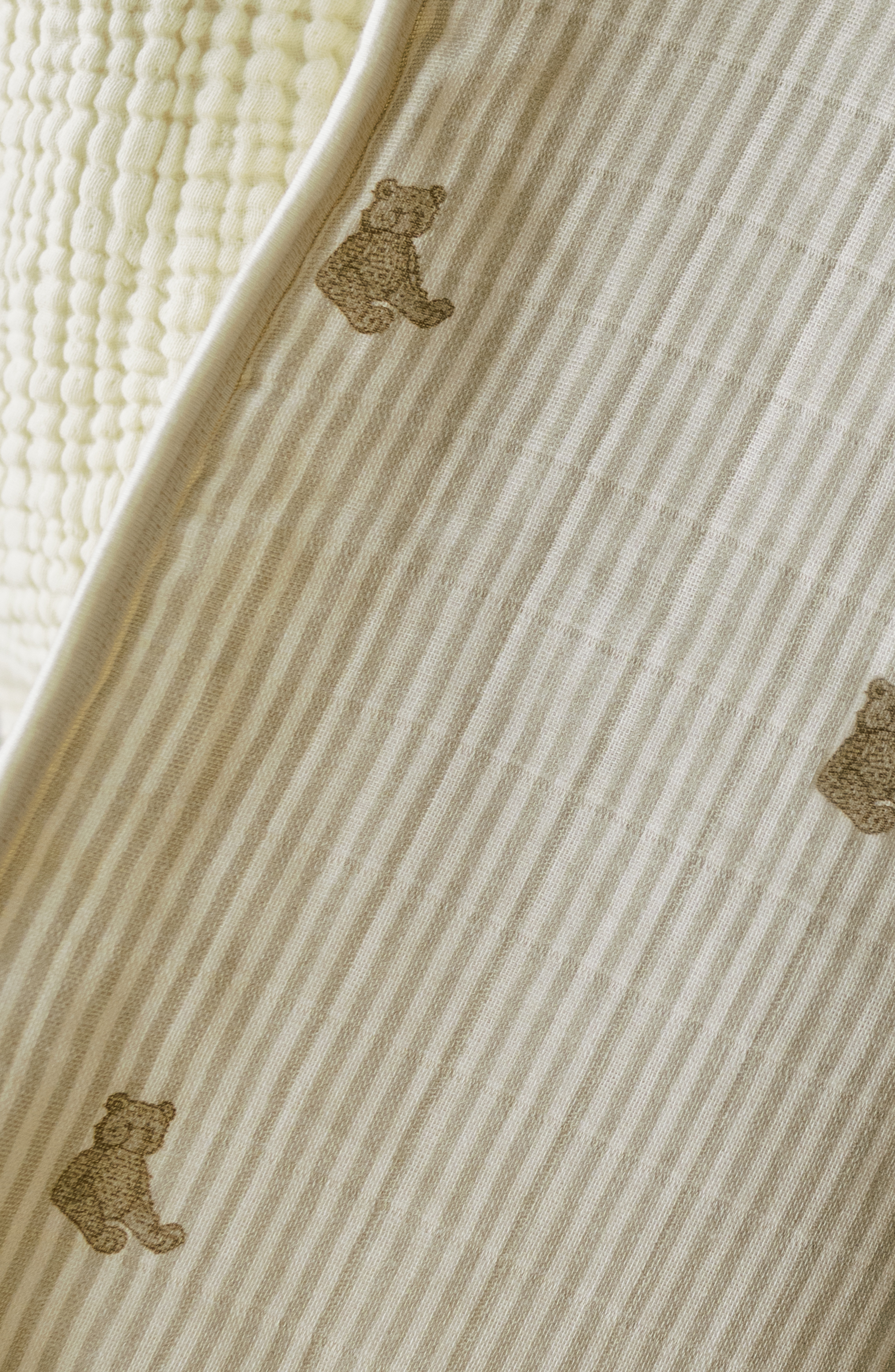 'Bear' & 'Duck' - Premium Muslin Burp Cloth 2-Pack