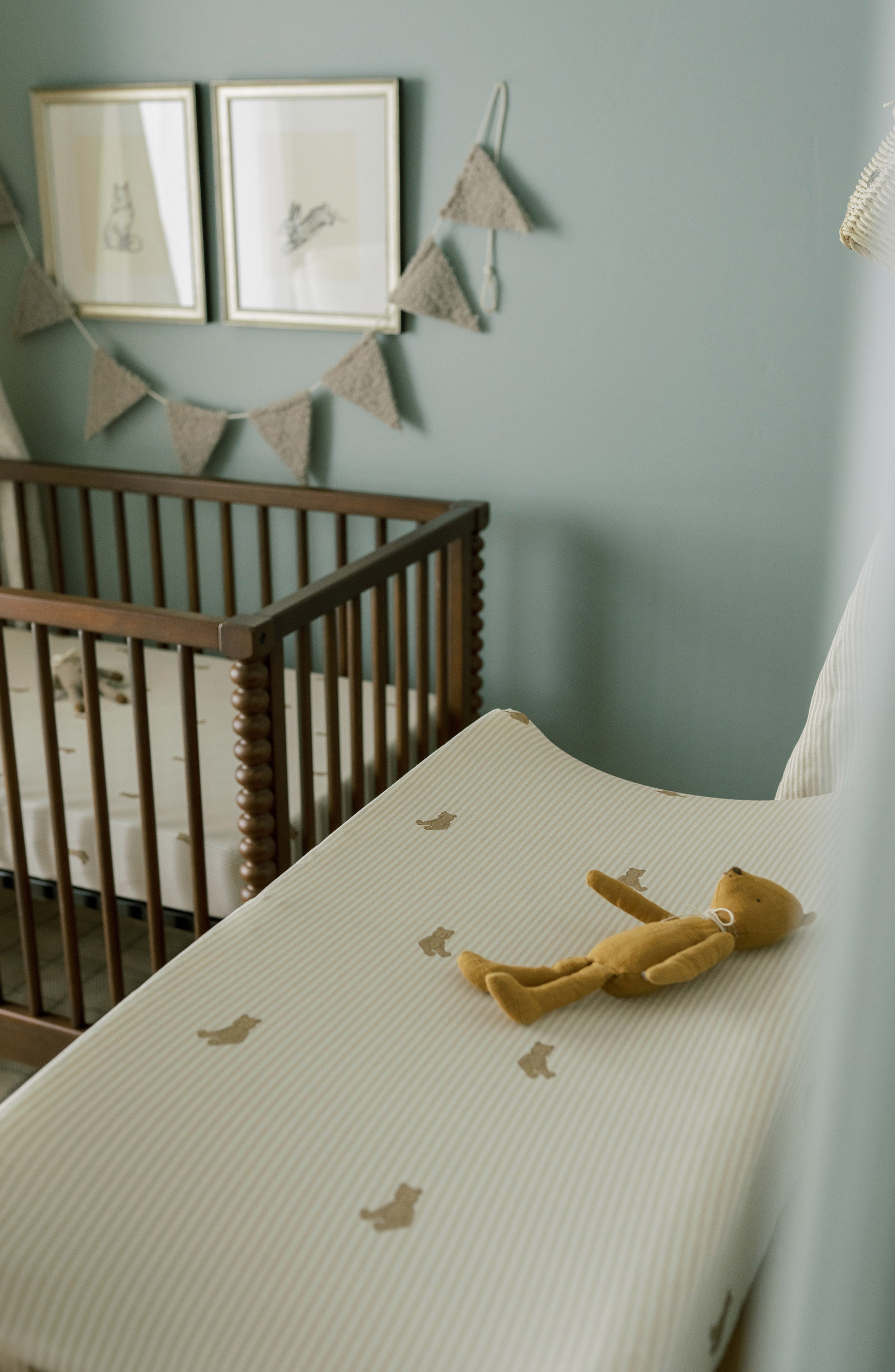 Bear - Convertible Moses Basket Sheet & Extra Small Changing Pad Cover