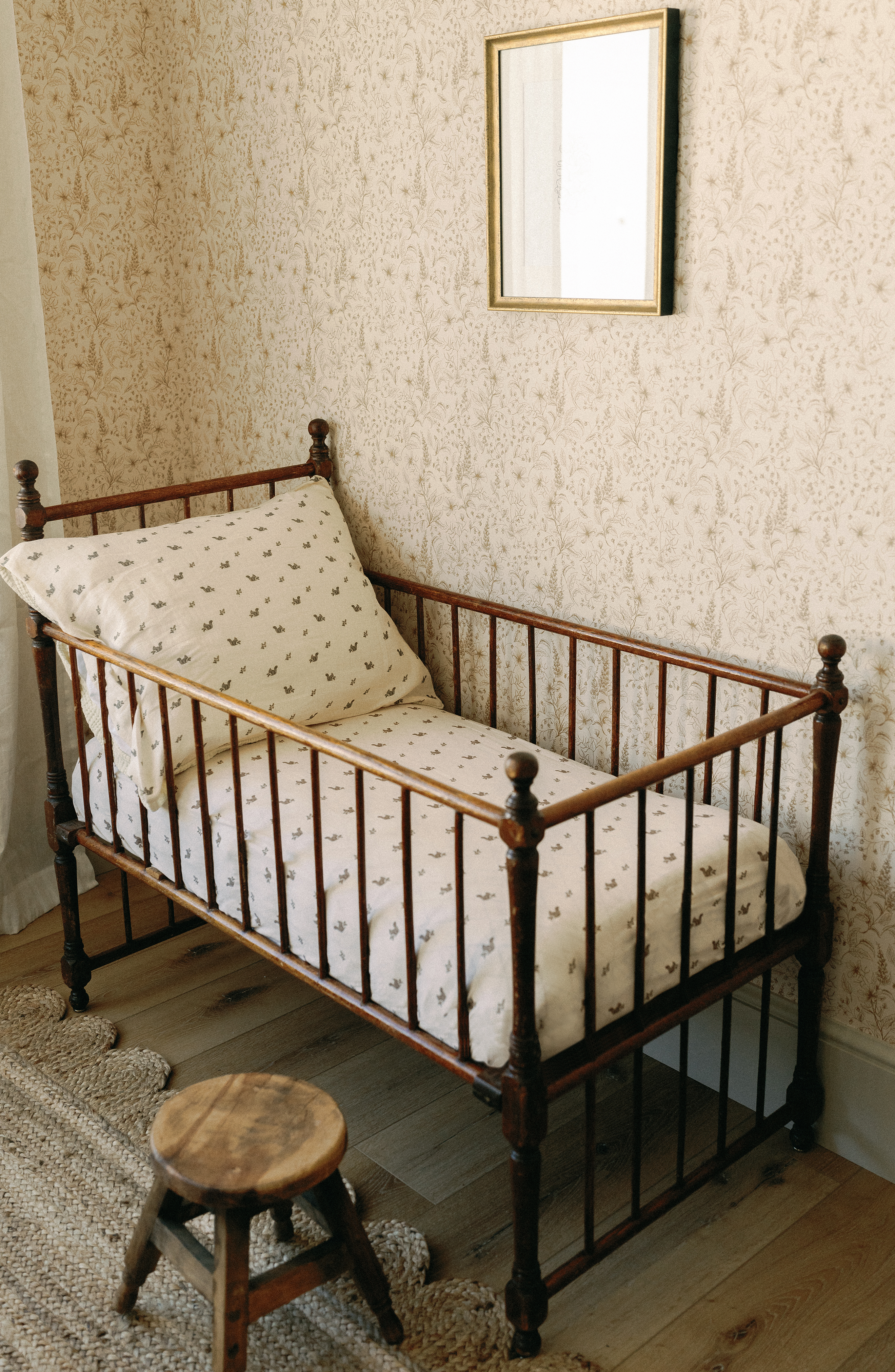 'Squirrel' Nursery - Crib Sheet