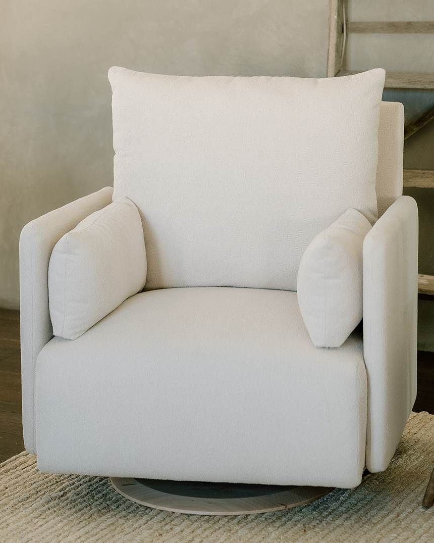 HIGH PERFORMANCE SWIFT ALABASTER SWATCH