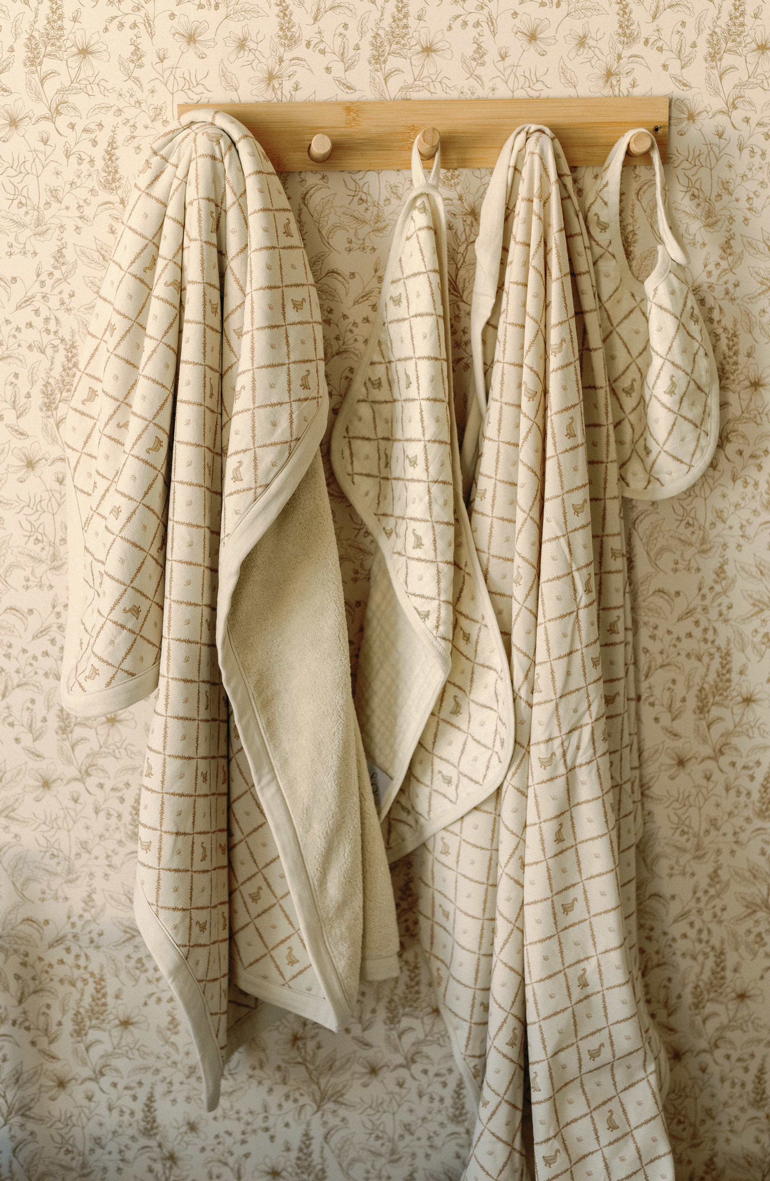 Butter Yellow Duck - Cuddle Plush Infant Blanket