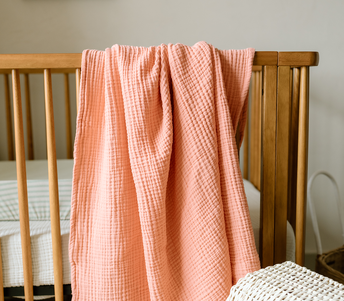 'Eggshell' Creme & 'Rosette' Pink - Premium Muslin Swaddle Blanket Set