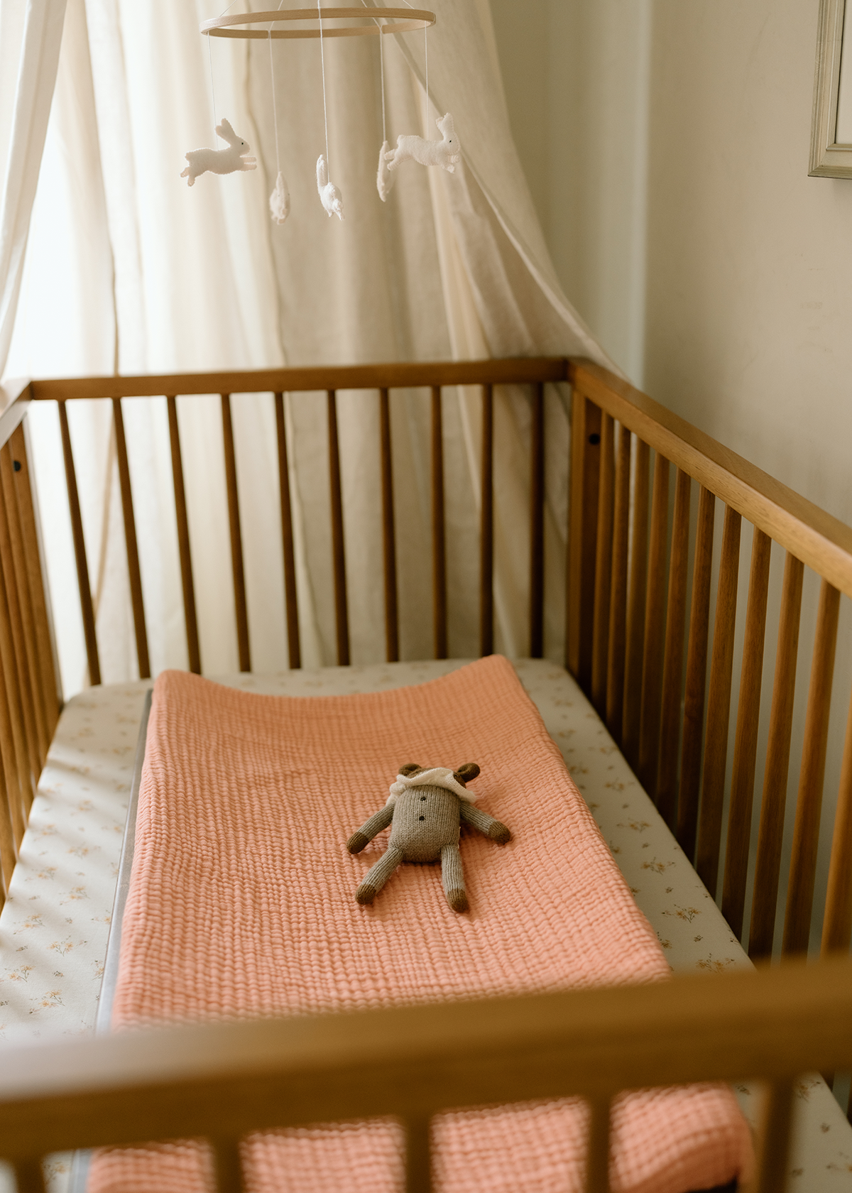 Rosette Pink - Premium Muslin Convertible Bassinet Sheet & Changing Pad Cover