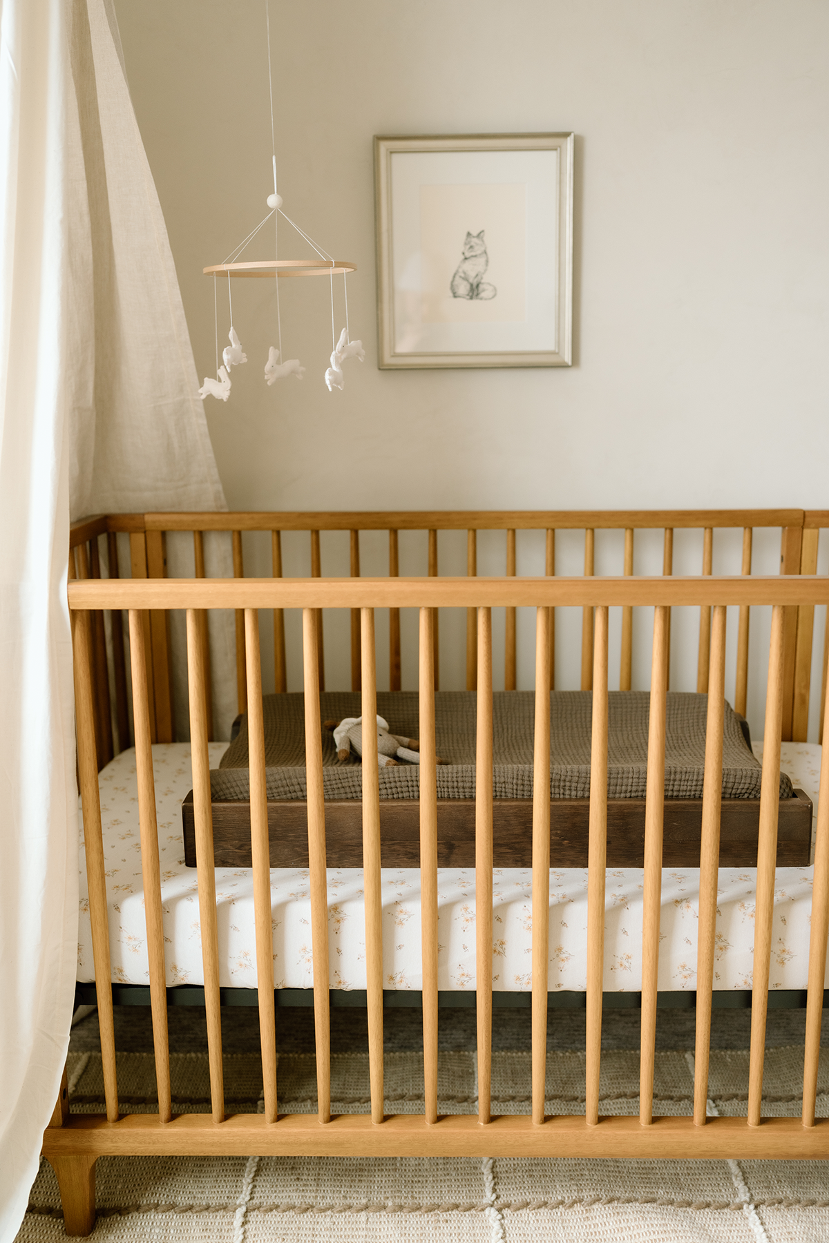 Bark Brown - Premium Muslin Convertible Bassinet Sheet & Changing Pad Cover