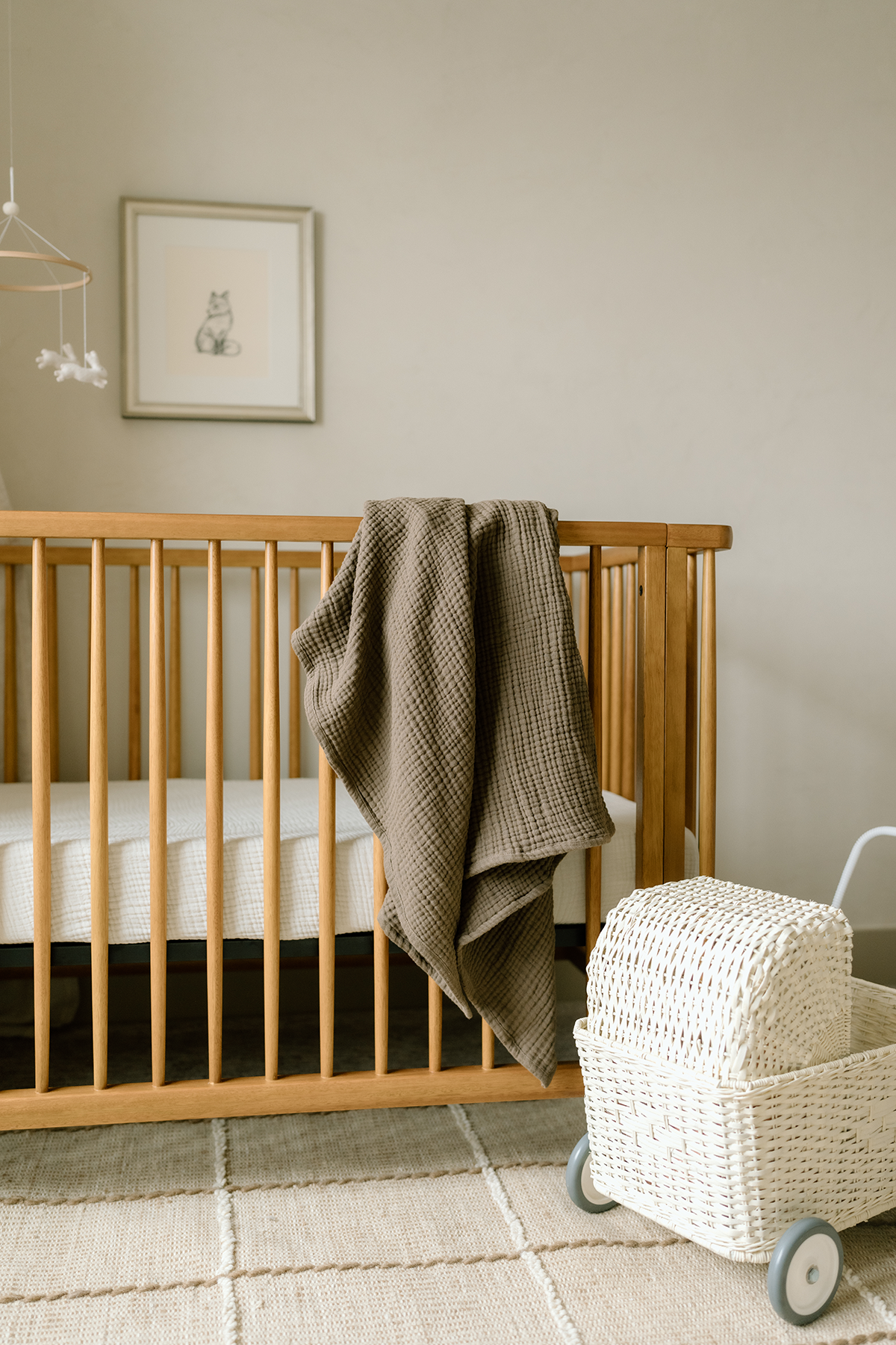 'Bark' Brown & 'Sea Moss' Sage Green - Premium Muslin Swaddle Blanket Set