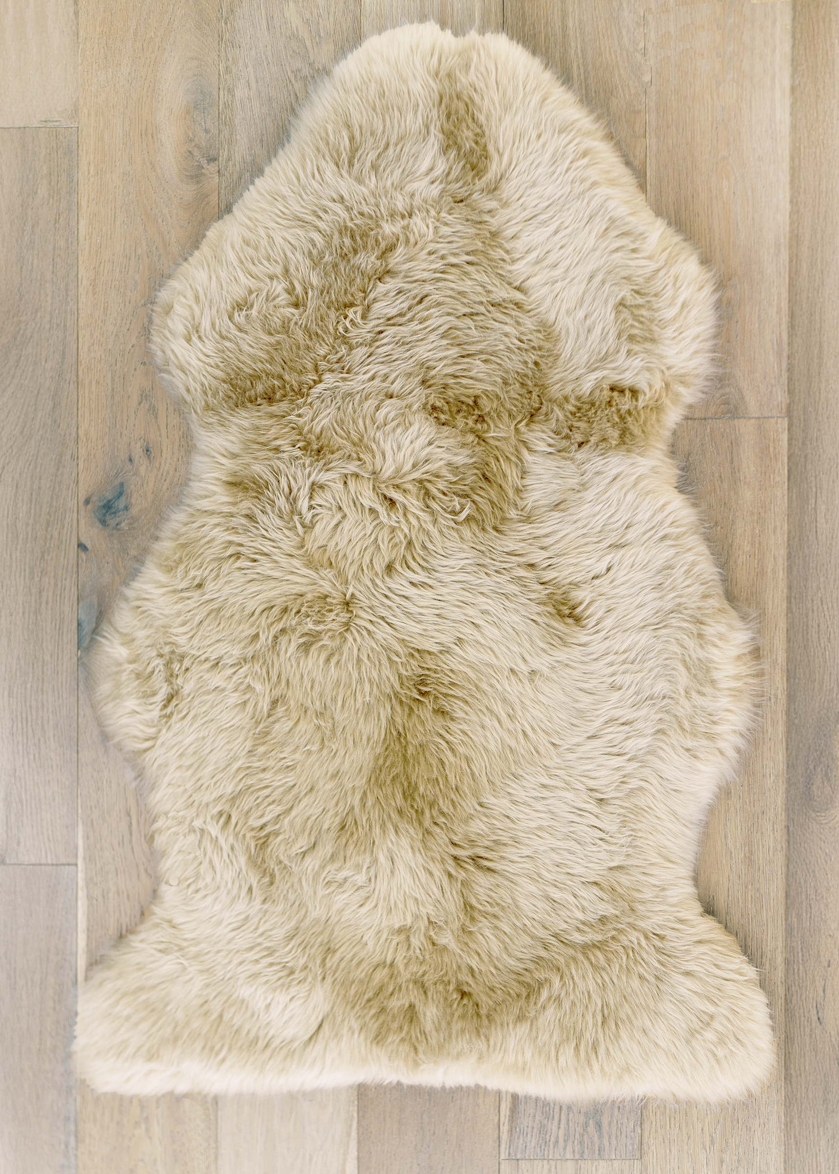 Real Fur Rug - Highland Hide Cream