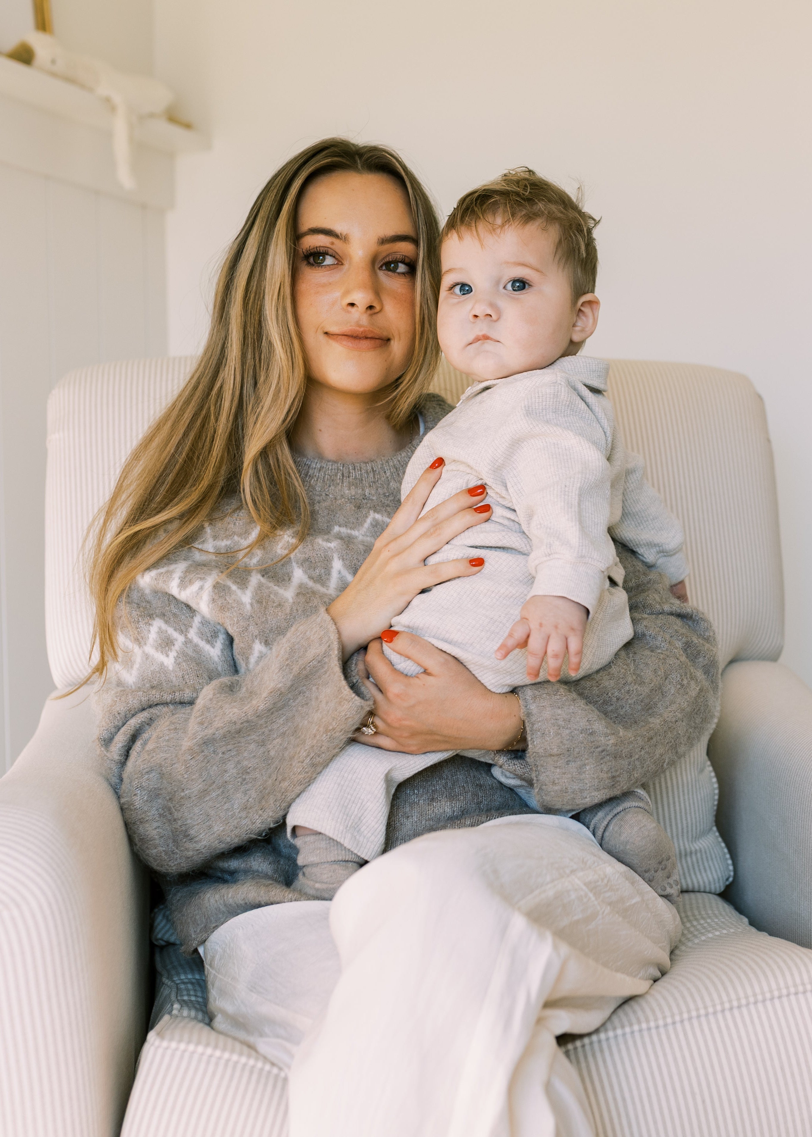 Teddy Gliding Swivel Nursery Recliner