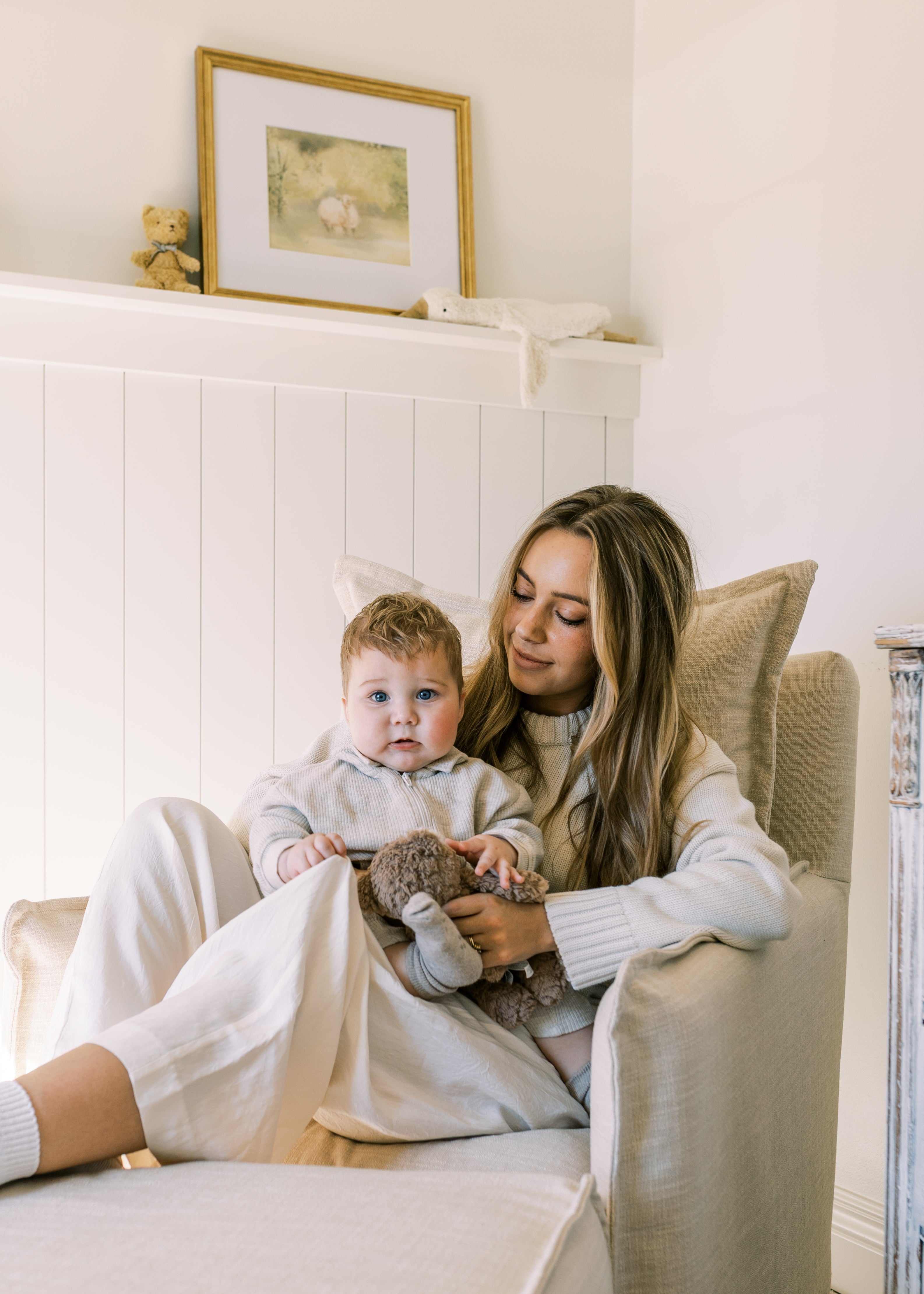 Margot Ottoman - Stationary Rectangle Ottoman With Wood Legs