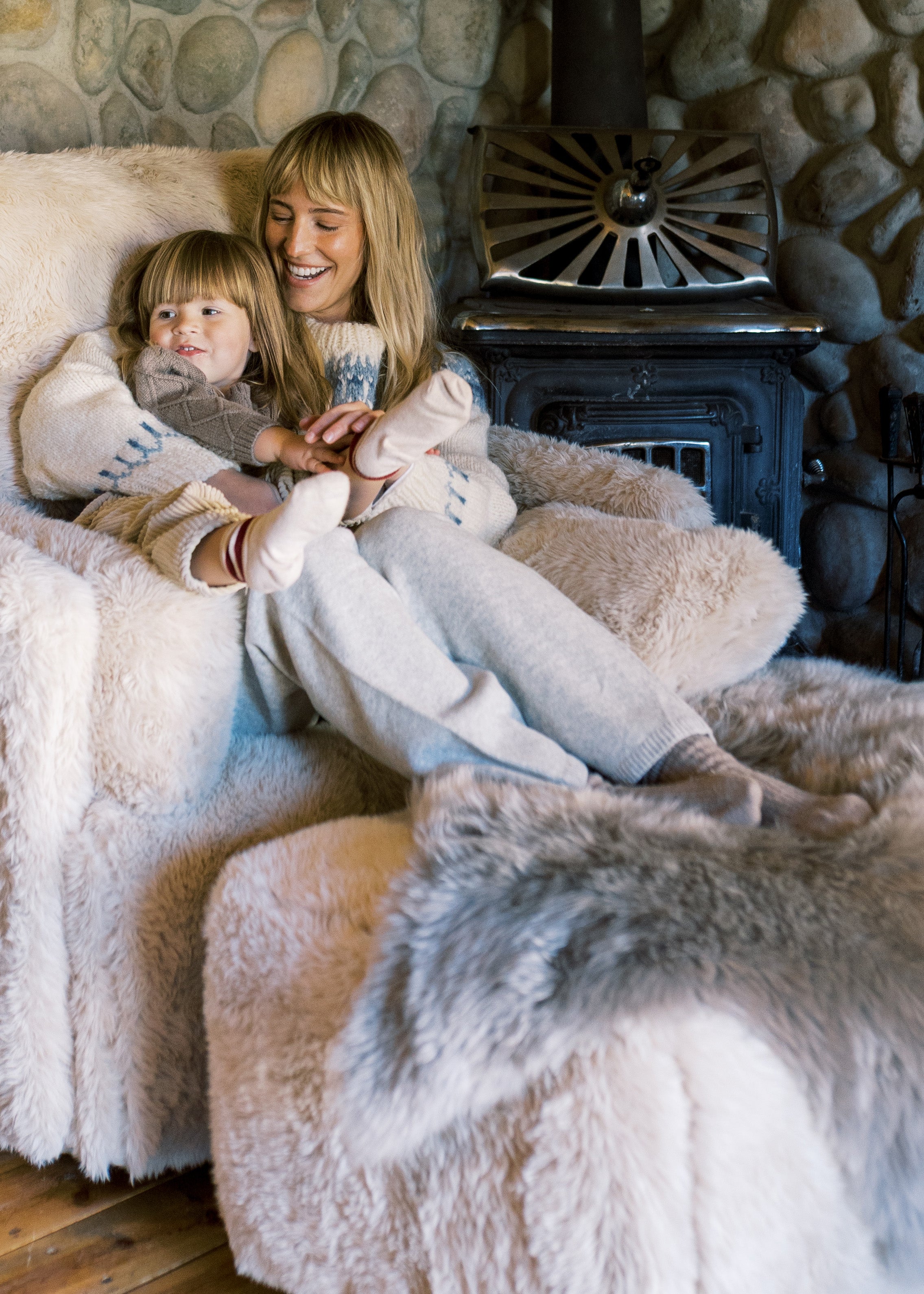 Real Fur Rug - Highland Hide Mocha