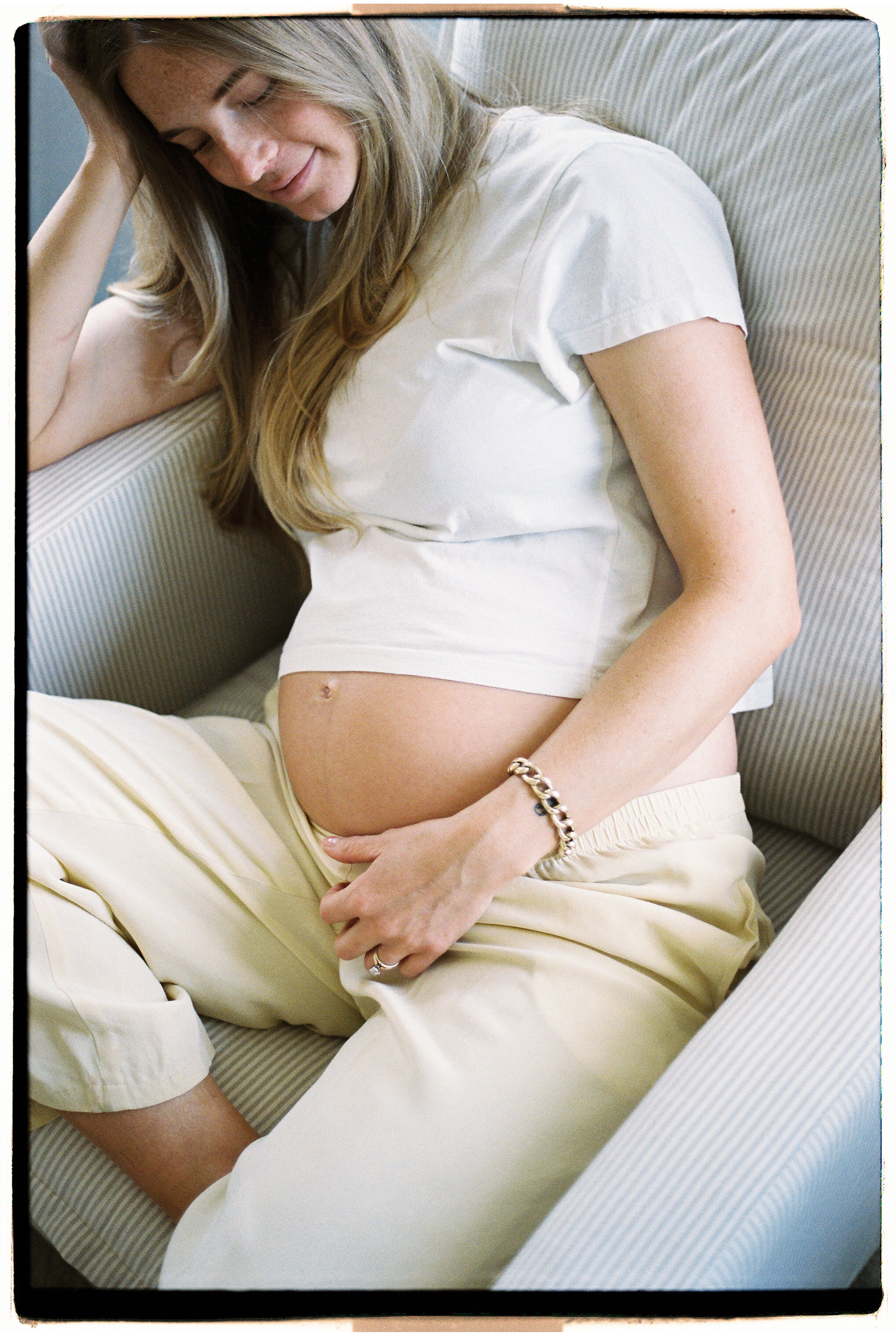 Flynn – Gliding Swivel Nursery Recliner - Pebble Stripe