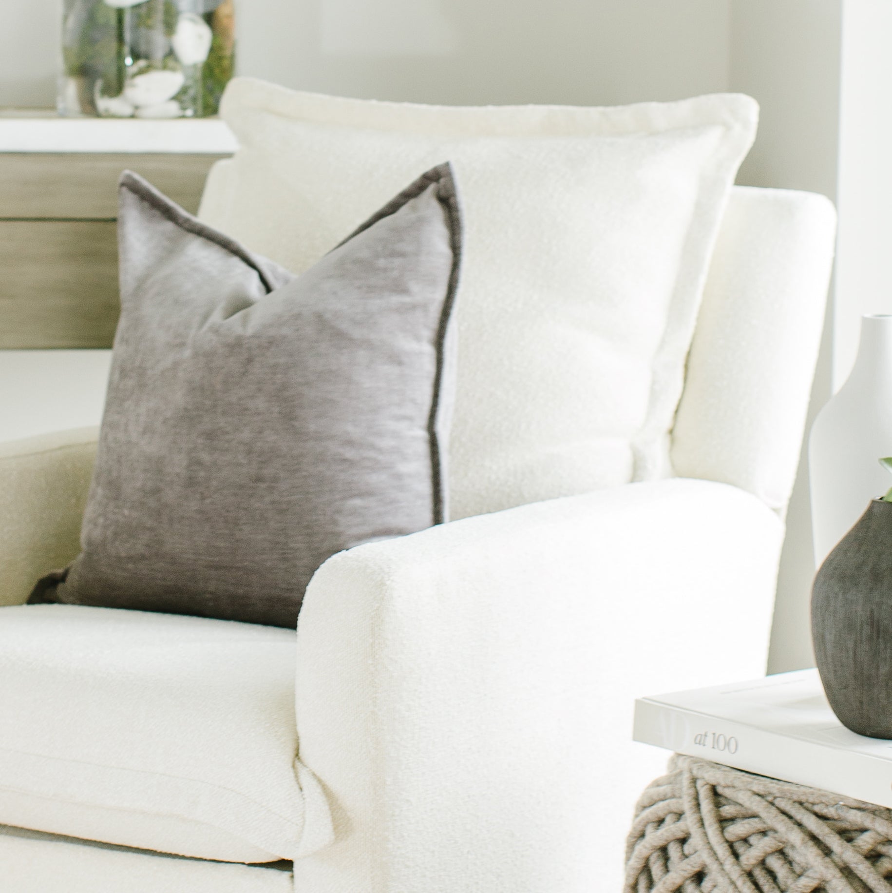 HIGH PERFORMANCE TWEED SNOW BOUCLÉ SWATCH