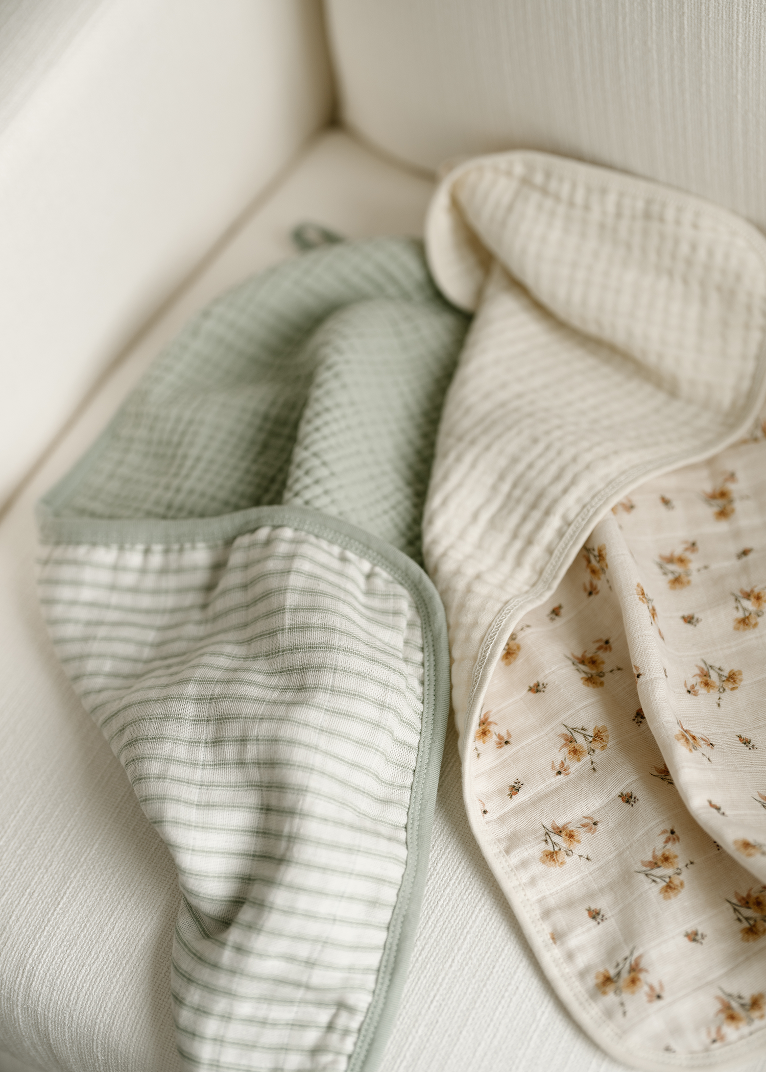 'Dainty Floral' & 'Sea Moss' Sage Green Stripe - Muslin Burp Cloth 2-Pack