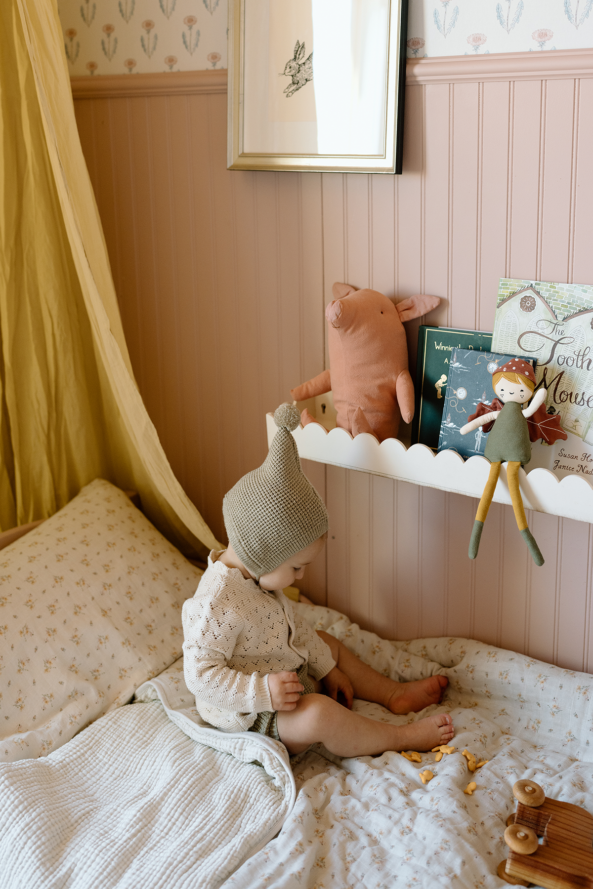 'Dainty Floral' - Premium Muslin Crib Quilt & Sham