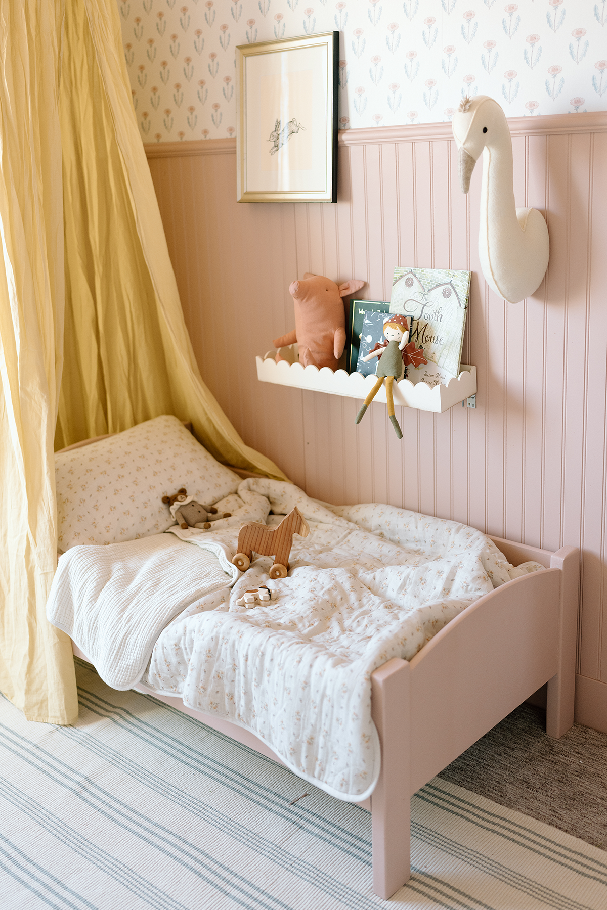 Dainty Floral - Premium Muslin Crib Quilt