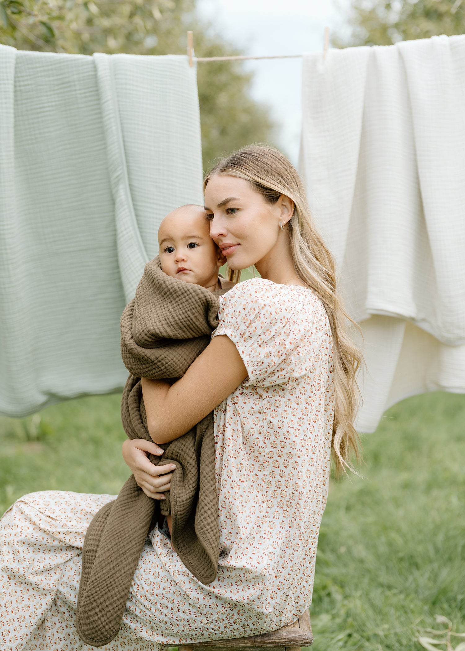 &#39;Sea Moss&#39; Sage Green - Premium Muslin Blanket