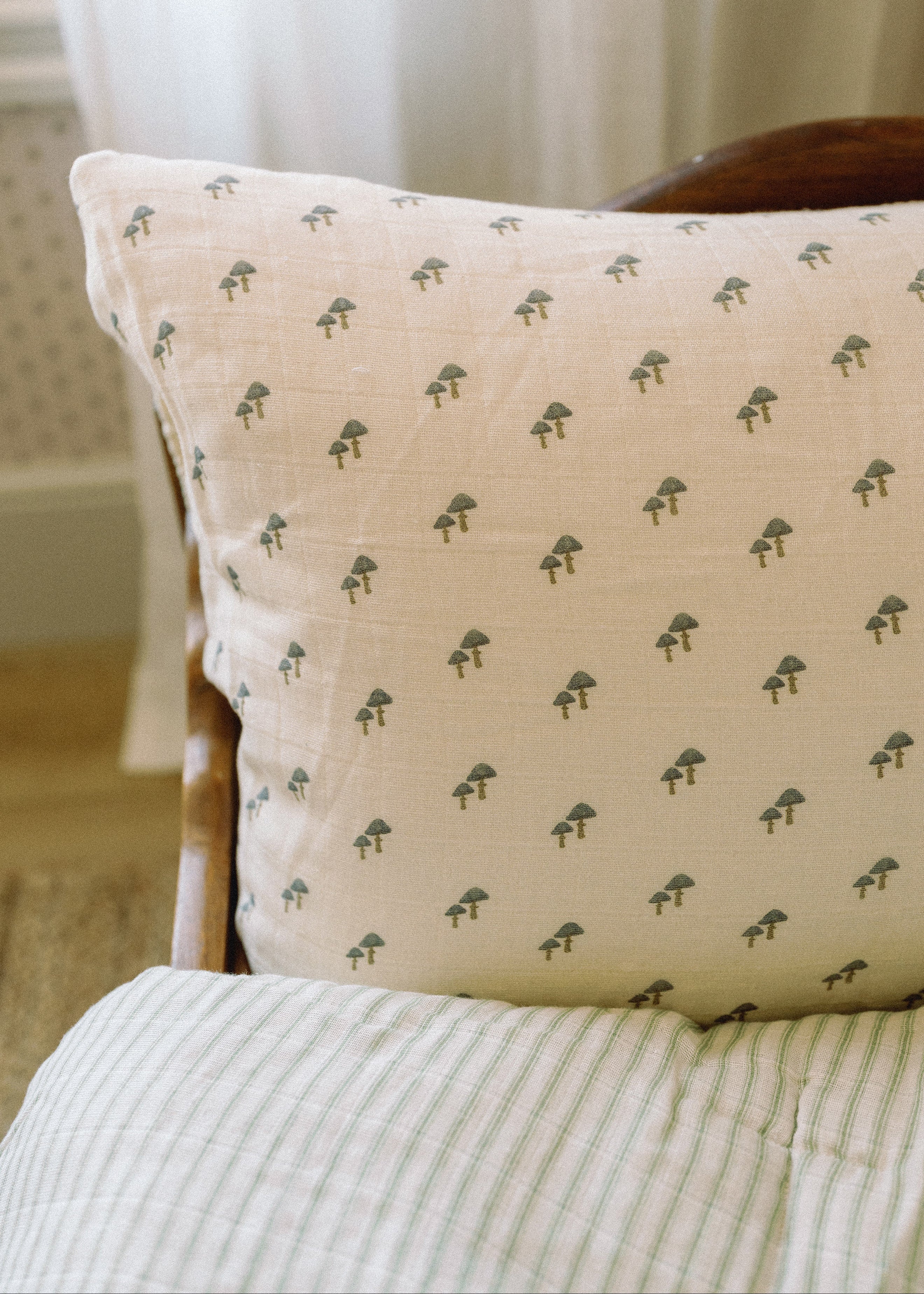 Mushroom - Premium Muslin Crib Quilt & Sham Set