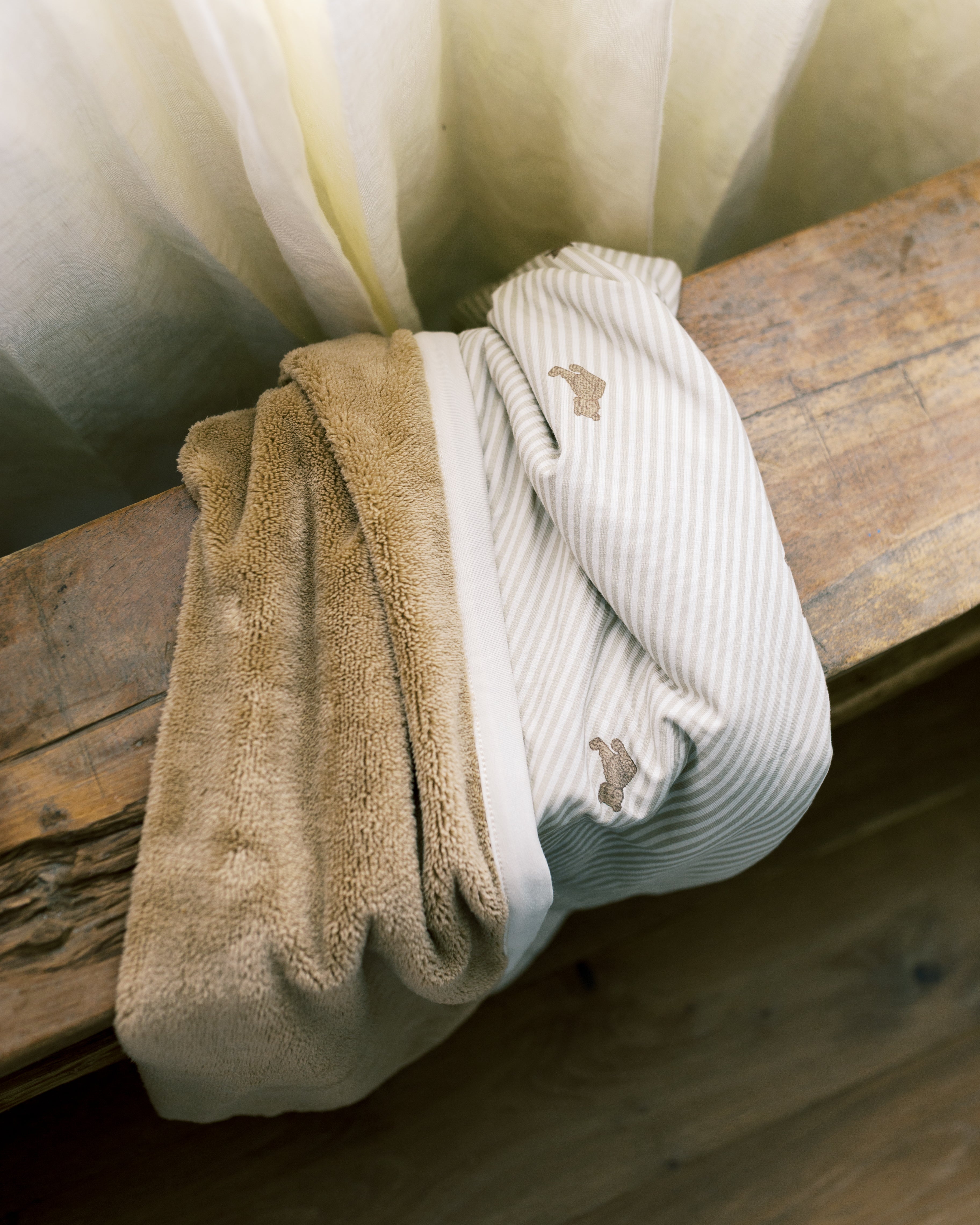 Bear - Cuddle Plush Infant Blanket