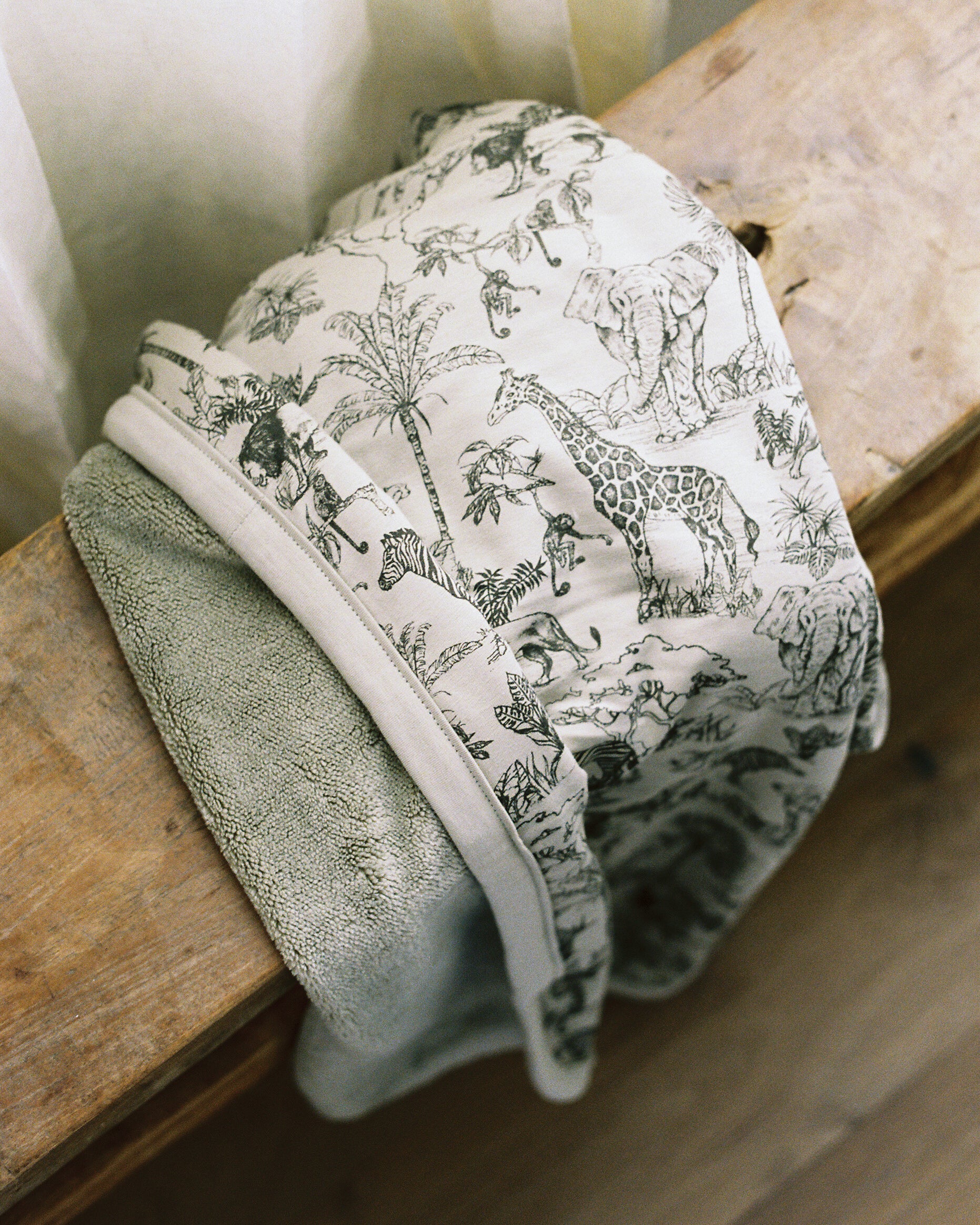 'Vintage Safari' Nursery - Cuddle Plush Infant Blanket