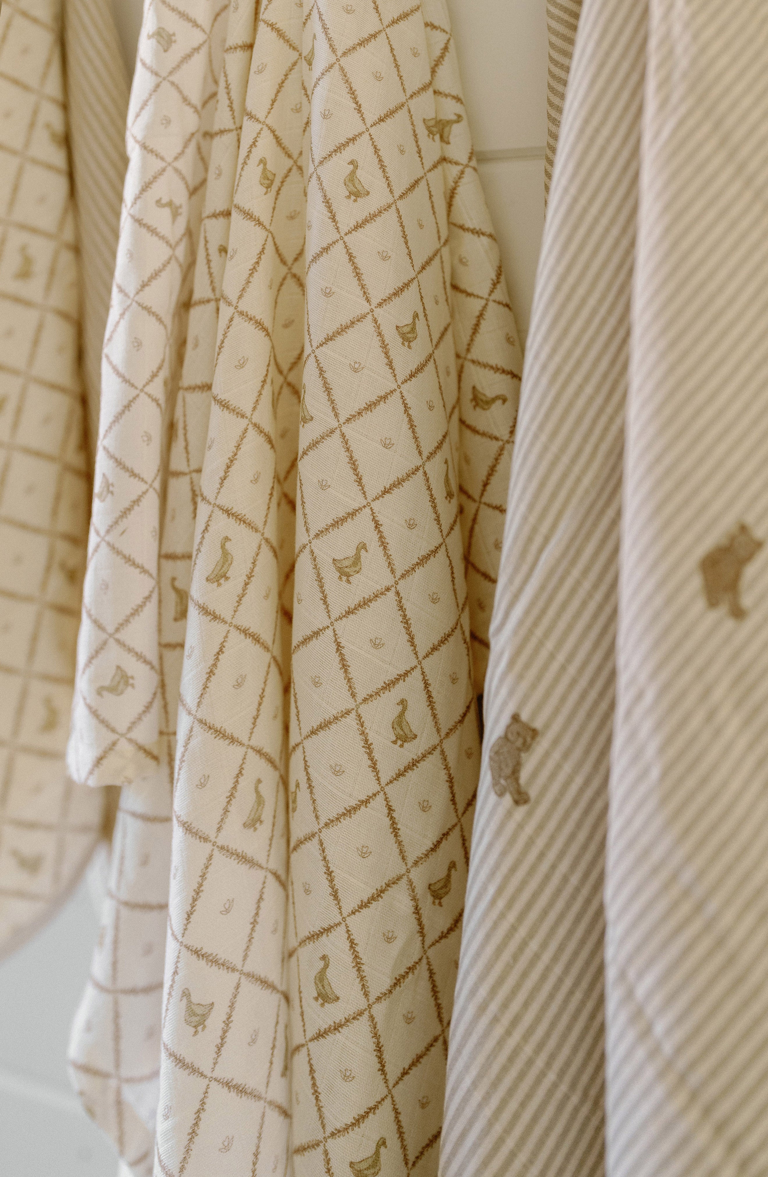 Bear & Butter Yellow Duck - Muslin Swaddle Blanket Set