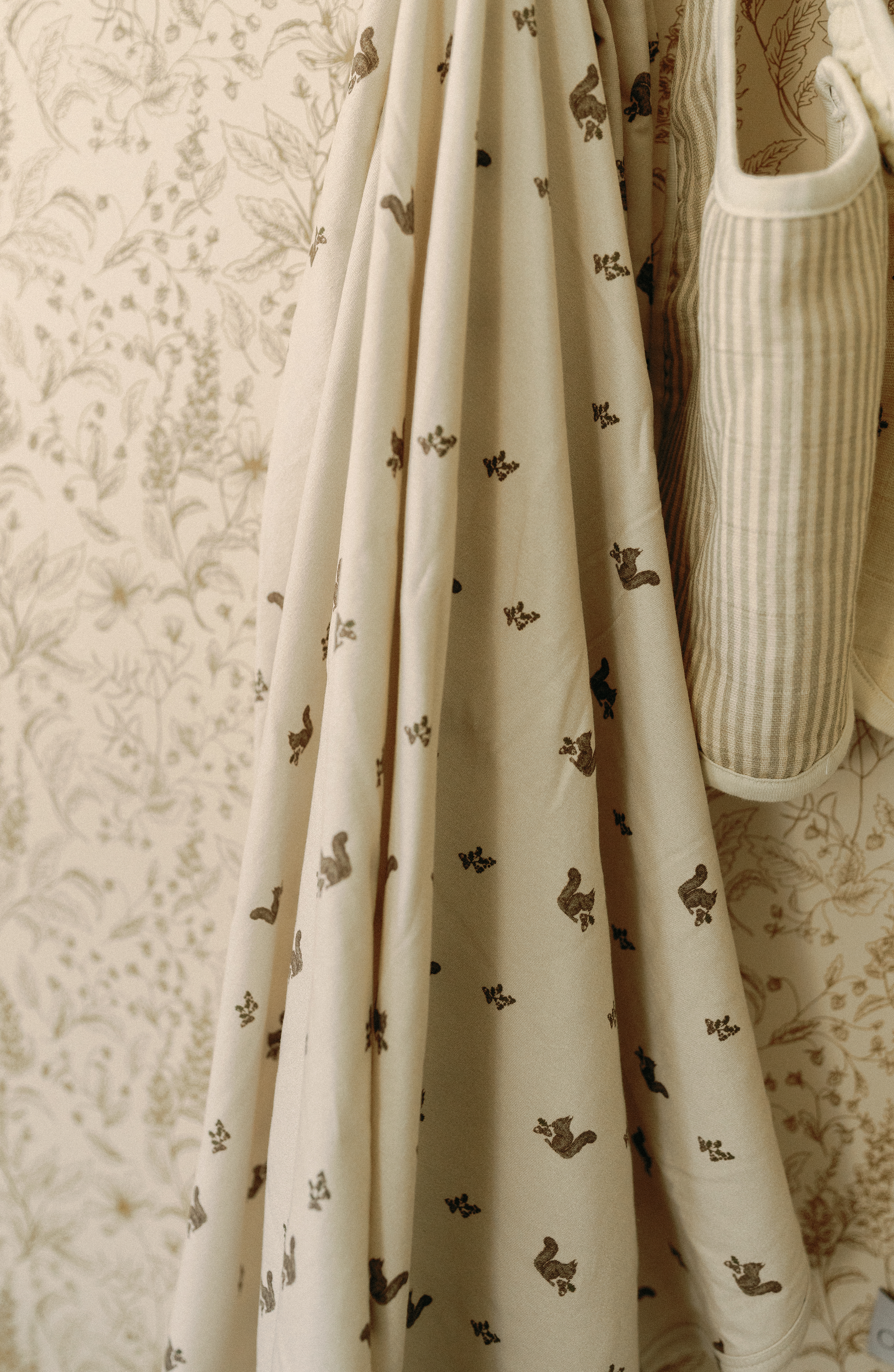 'Squirrel' & 'Mushroom' - Jersey Swaddle Blanket Set