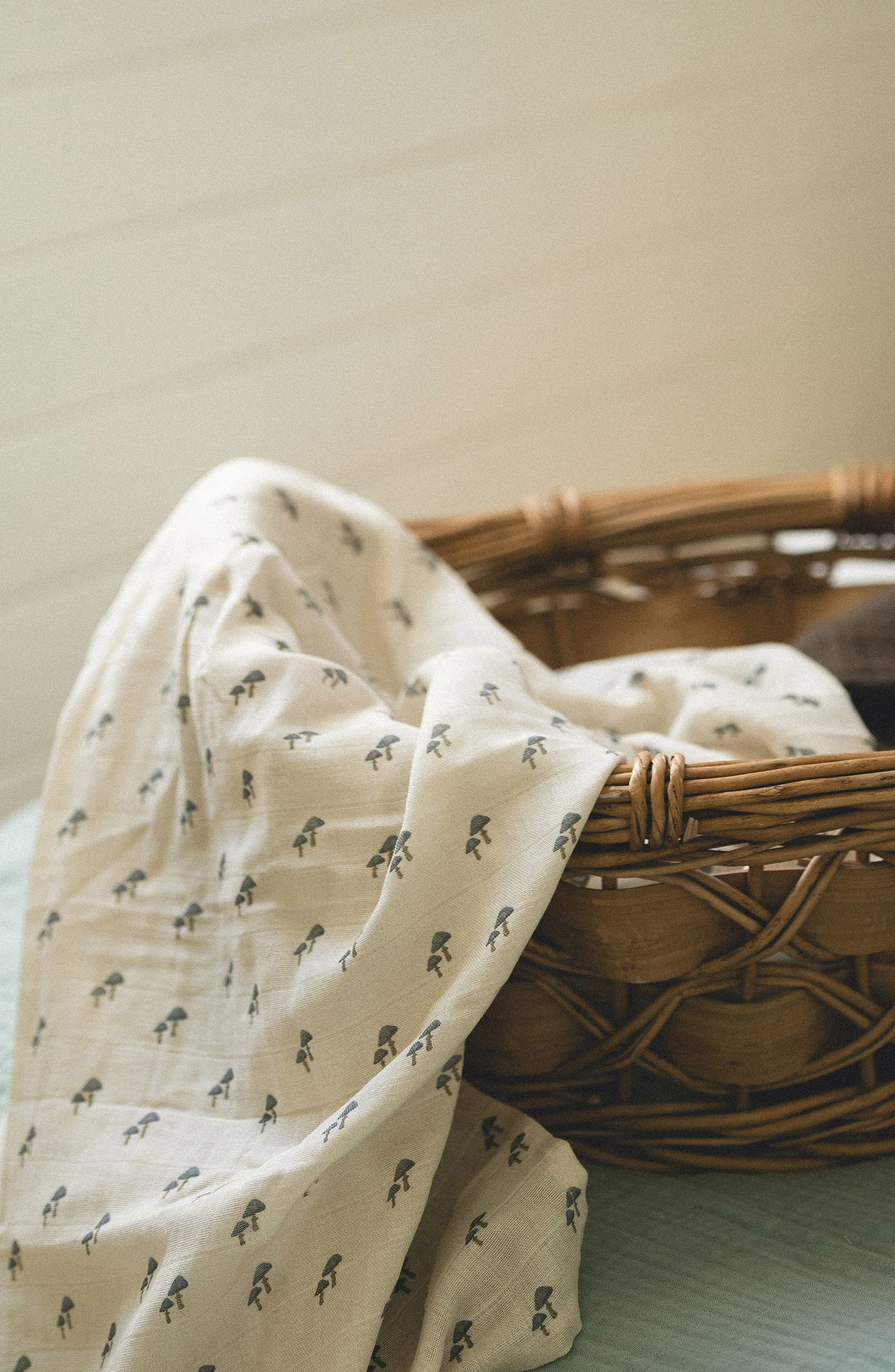 'Squirrel' & 'Mushroom' - Muslin Swaddle Blanket Set
