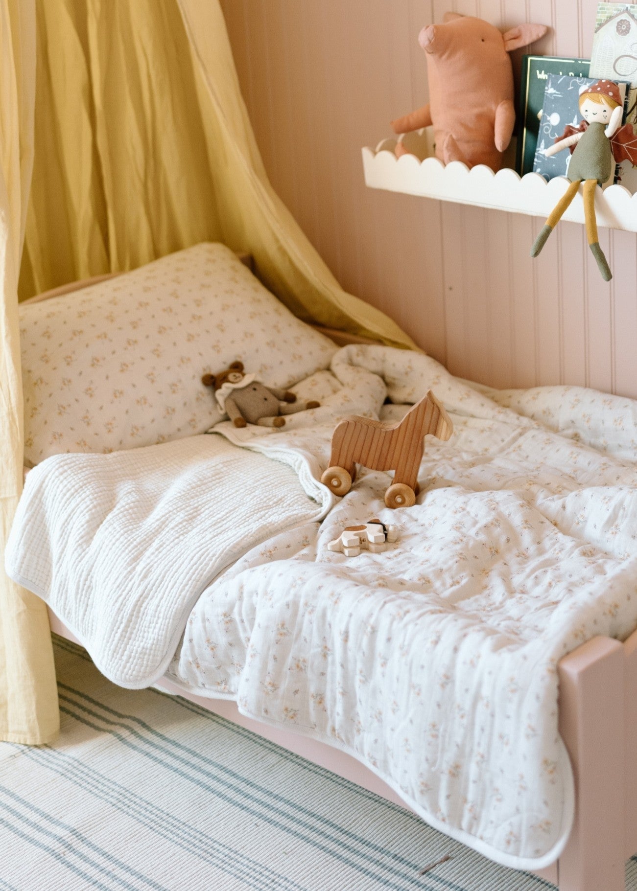 dainty floral bedding collection