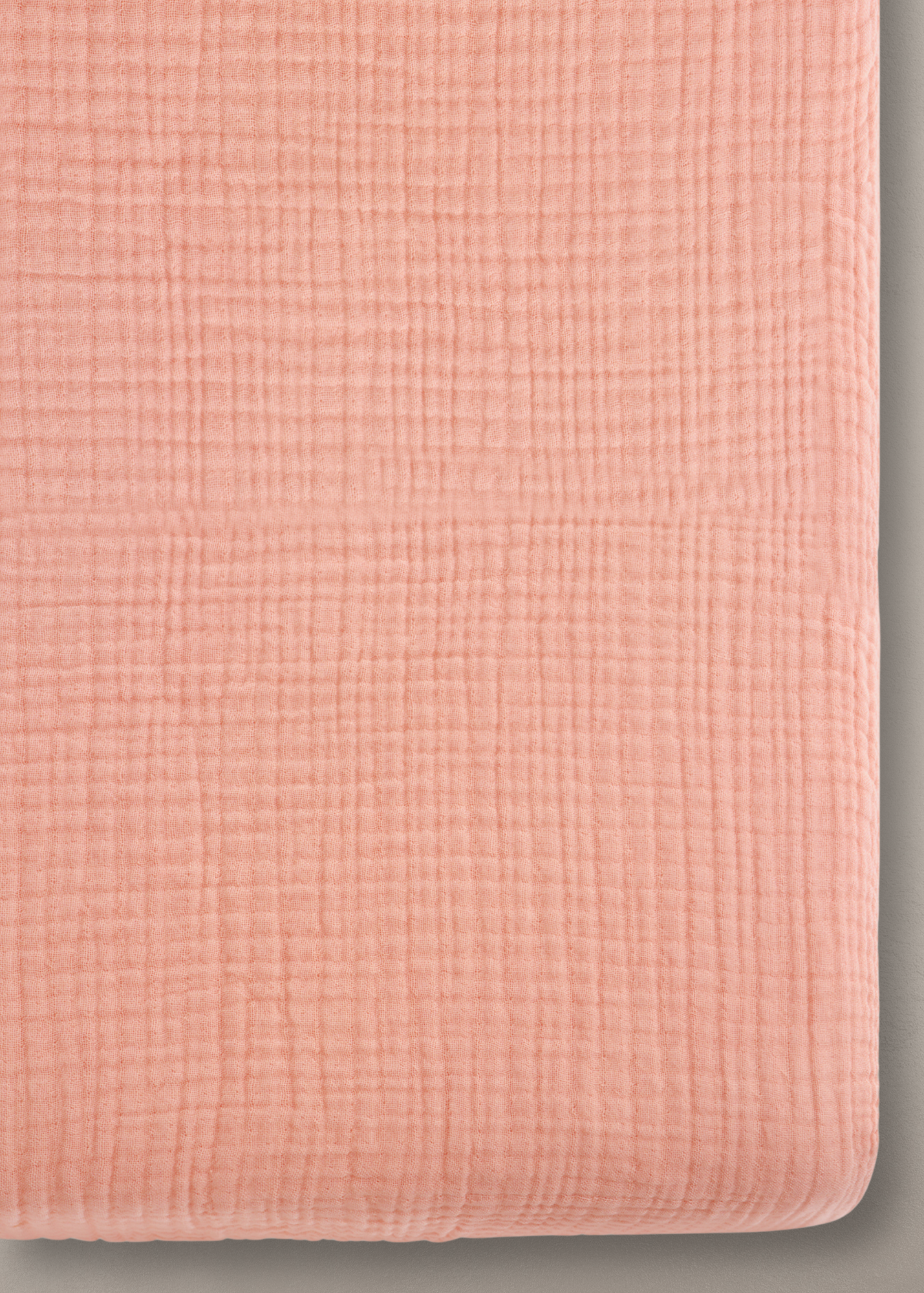 Rosette Pink - Premium Muslin Crib Sheet