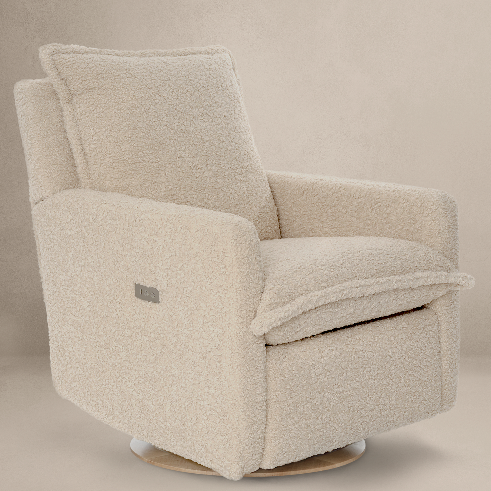 Flynn – Gliding Swivel Nursery Recliner - Sheepskin Linen