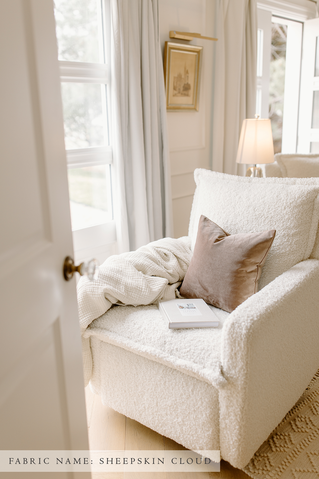 FLYNN Gliding Swivel Nursery Recliner Sheepskin Cloud