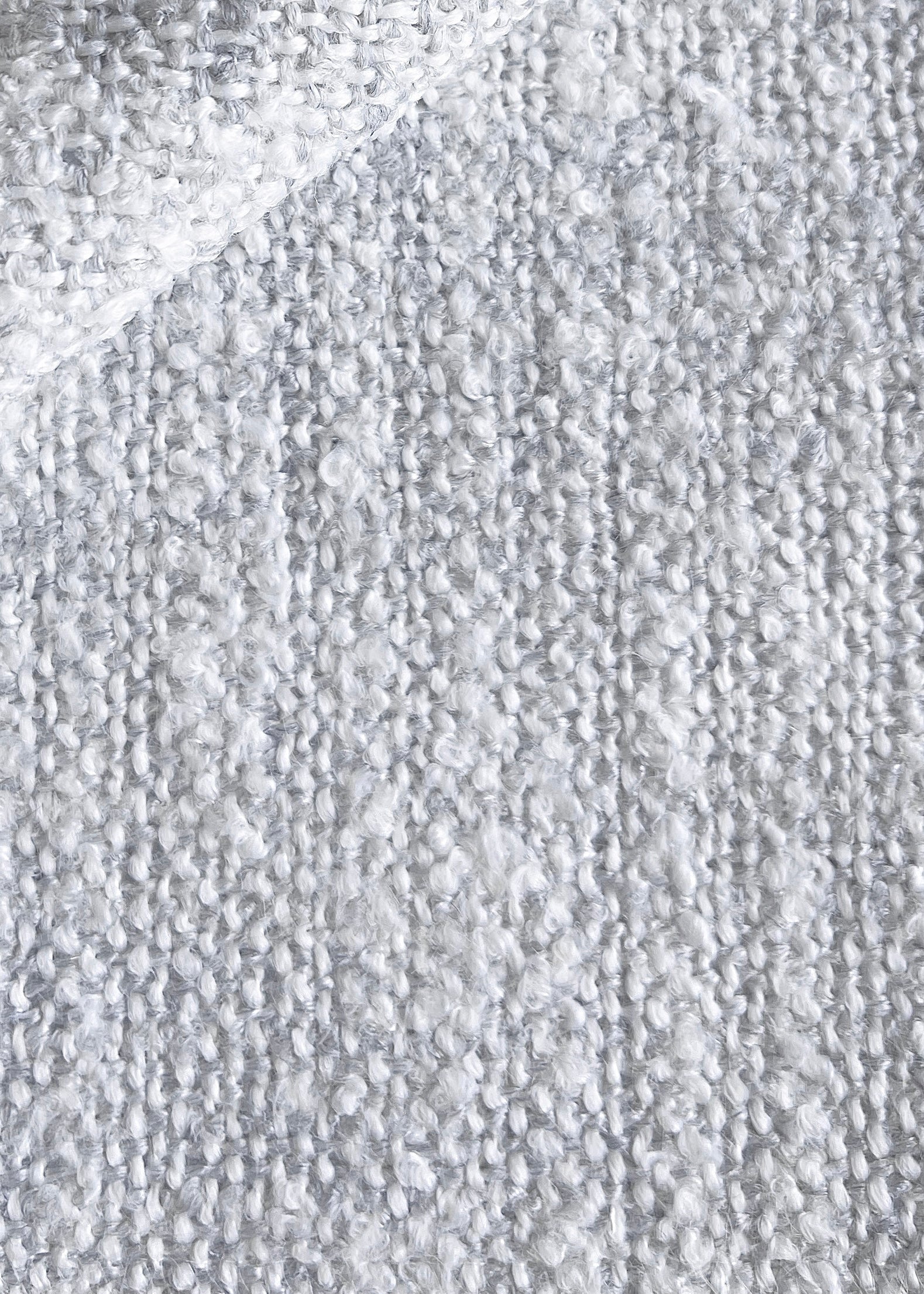 IN STORE EXCLUSIVE - MIST SWATCH