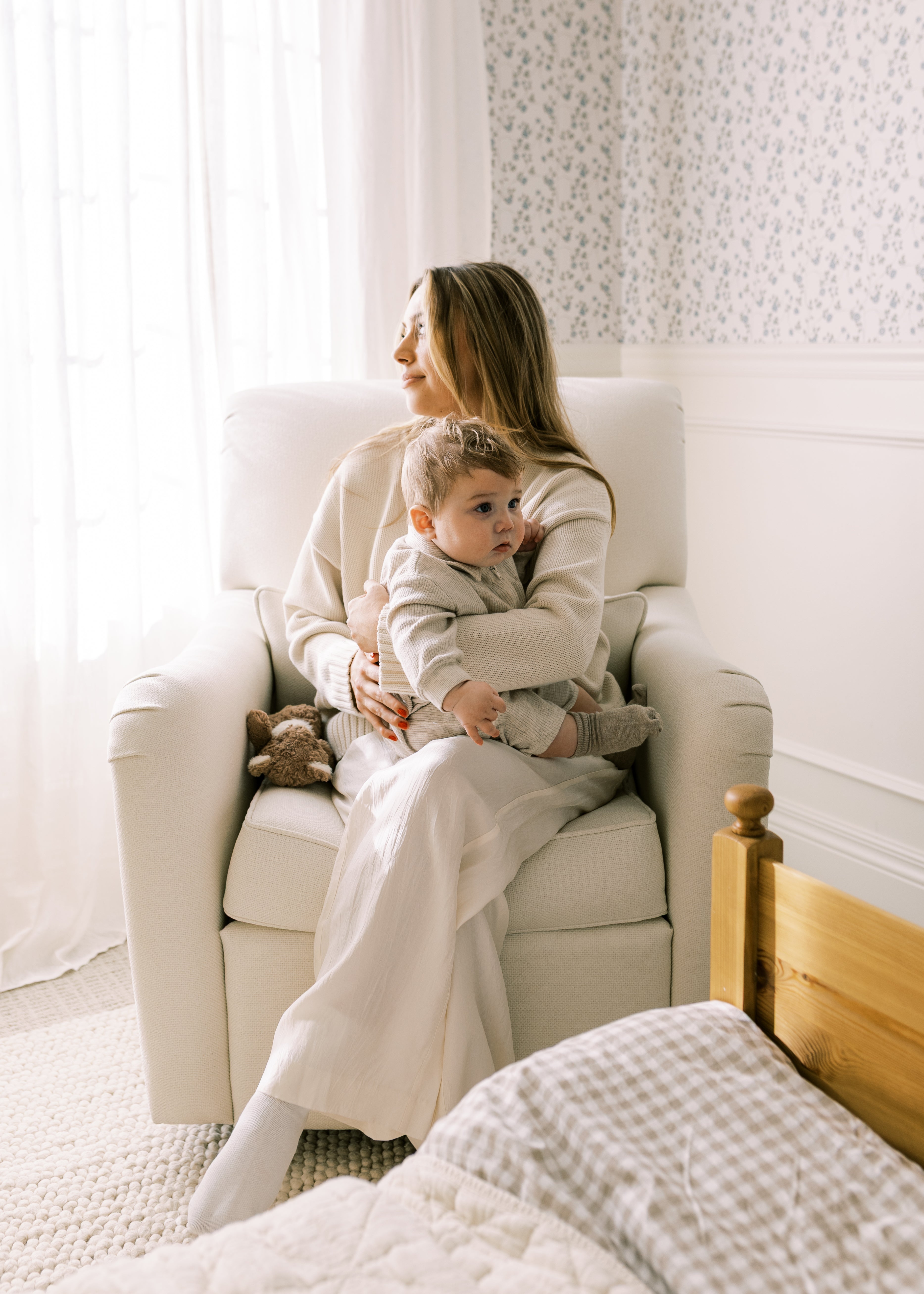 Teddy Gliding Swivel Nursery Recliner