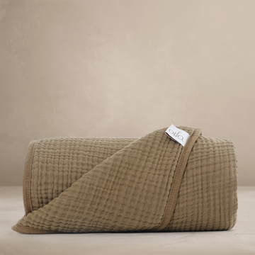 'Bark' Brown Toddler Blanket