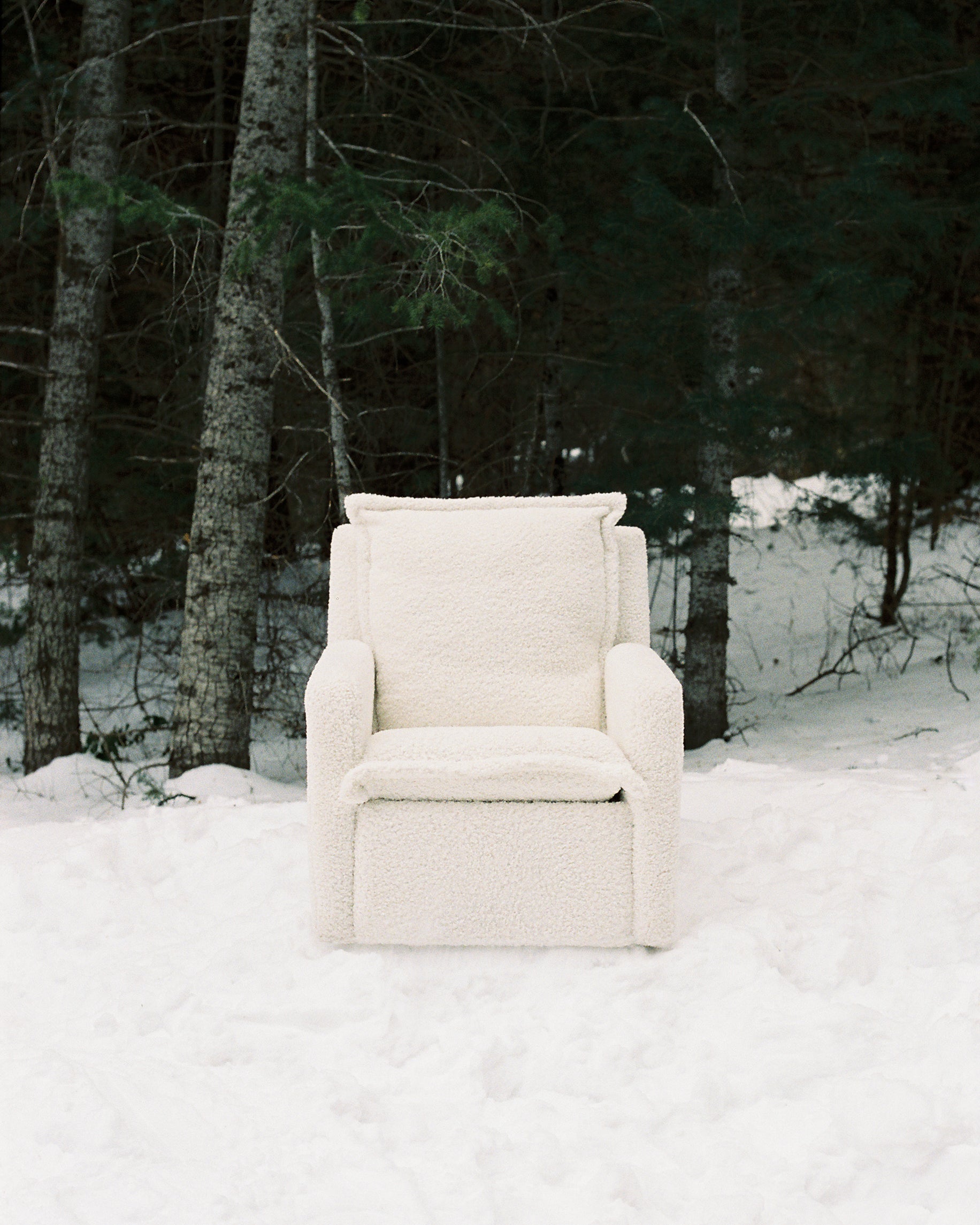 Flynn – Gliding Swivel Nursery Recliner - Sheepskin Cloud