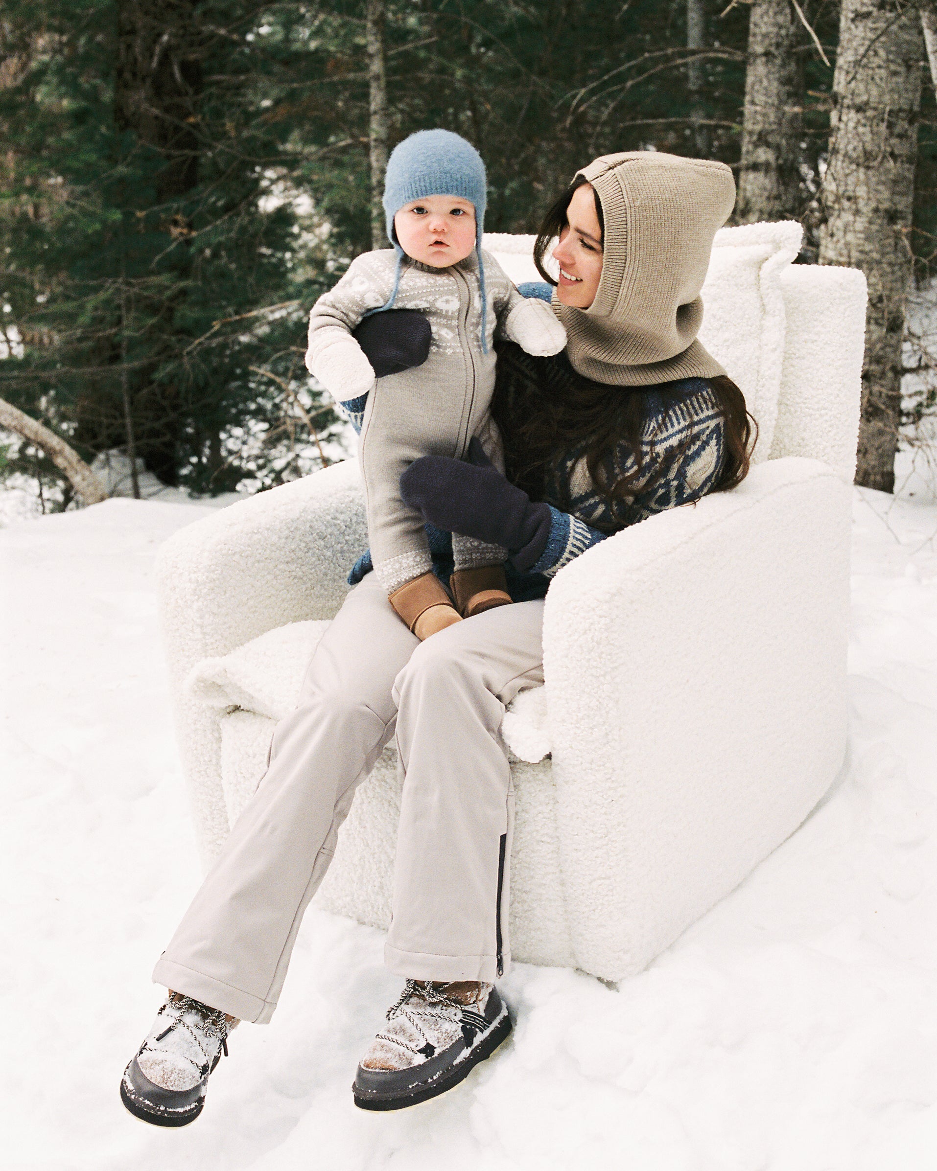 Flynn – Gliding Swivel Nursery Recliner - Sheepskin Cloud
