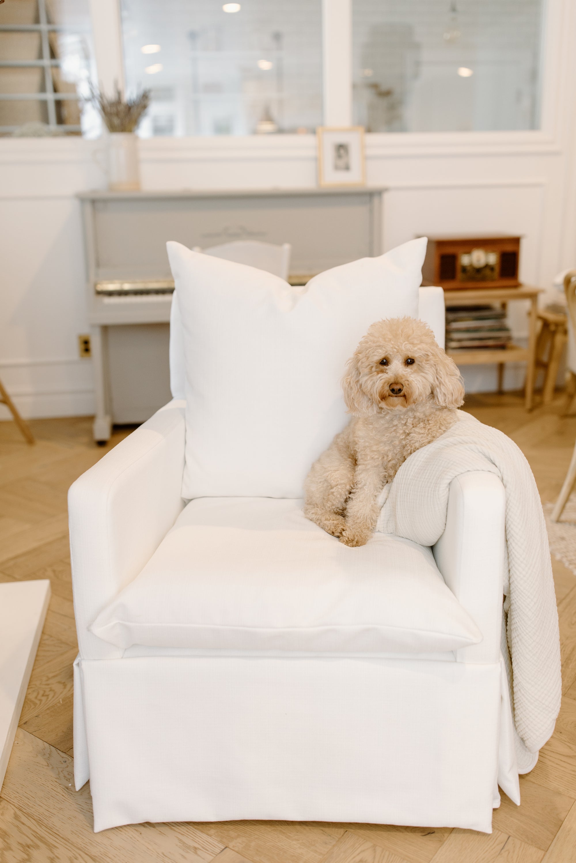 Zoey Swivel Nursery Glider