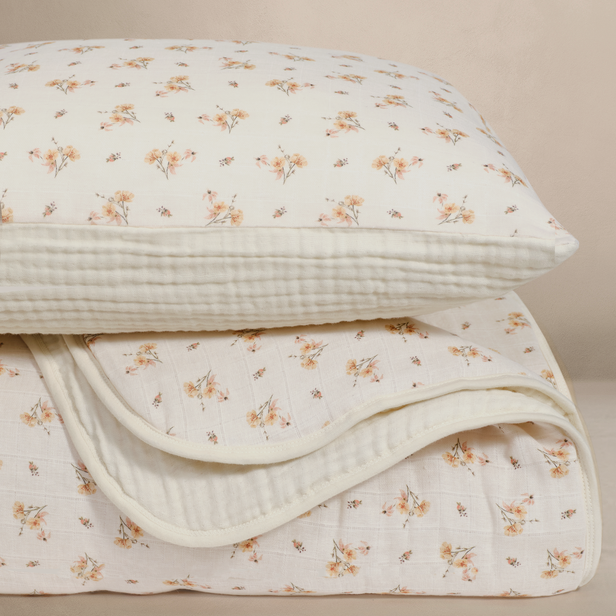 'Dainty Floral' - Premium Muslin Crib Quilt & Sham