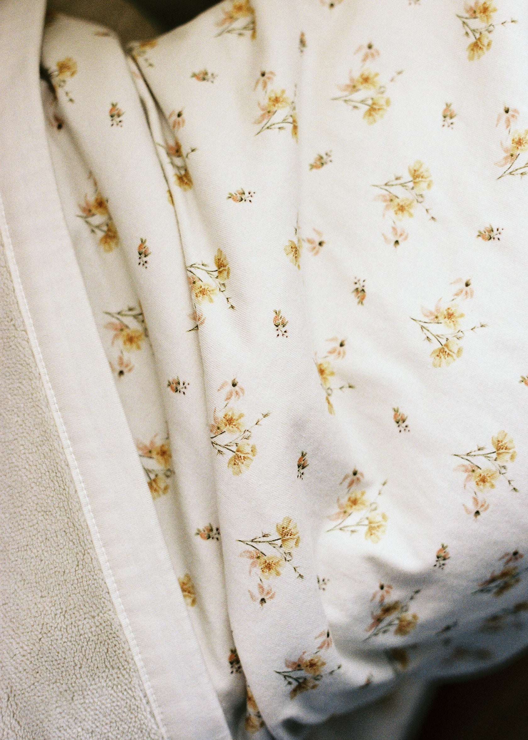 Dainty Floral - Cuddle Blanket