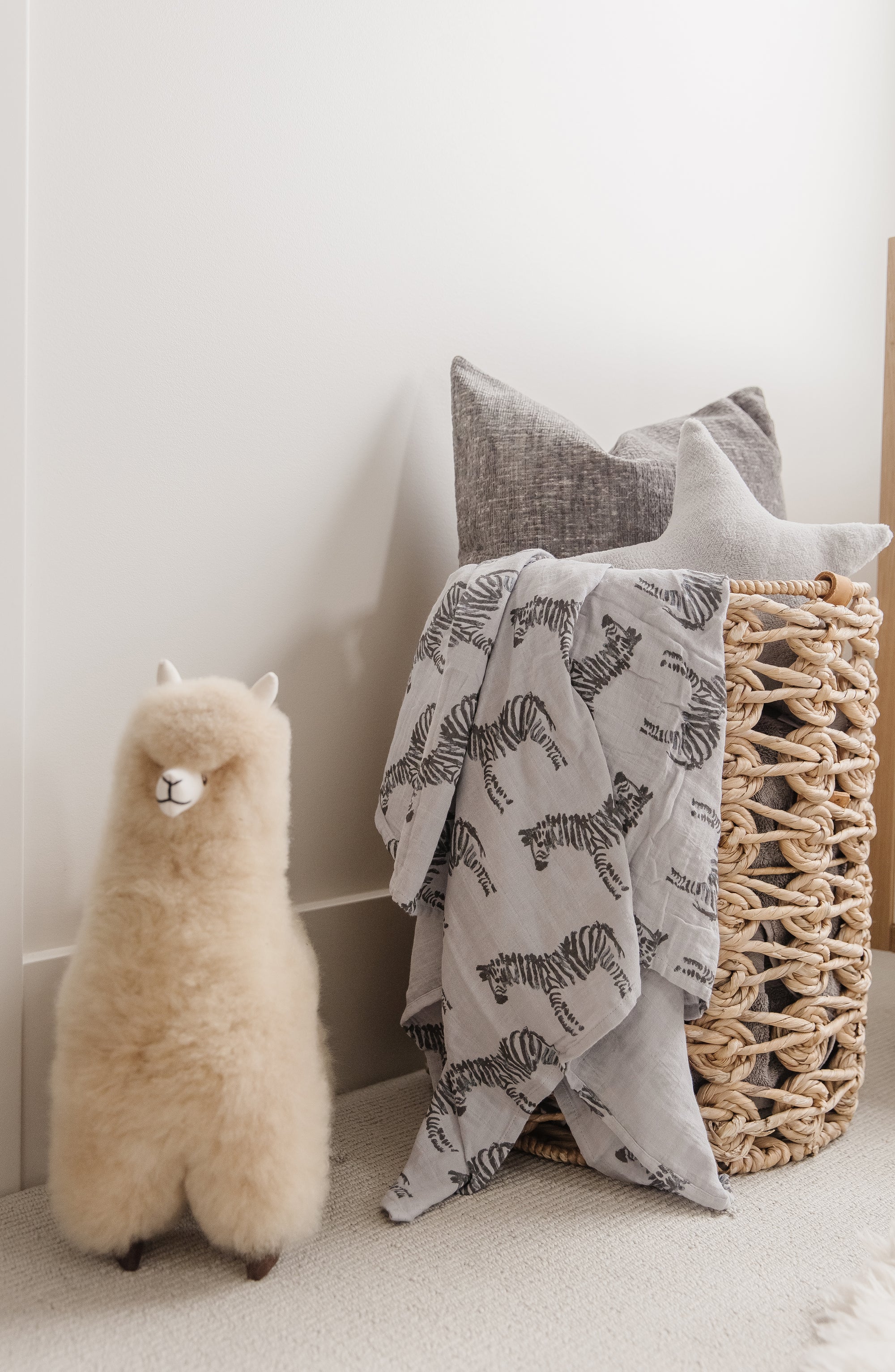 Hedgehog &amp; Zebra - Muslin Swaddle Blanket Set