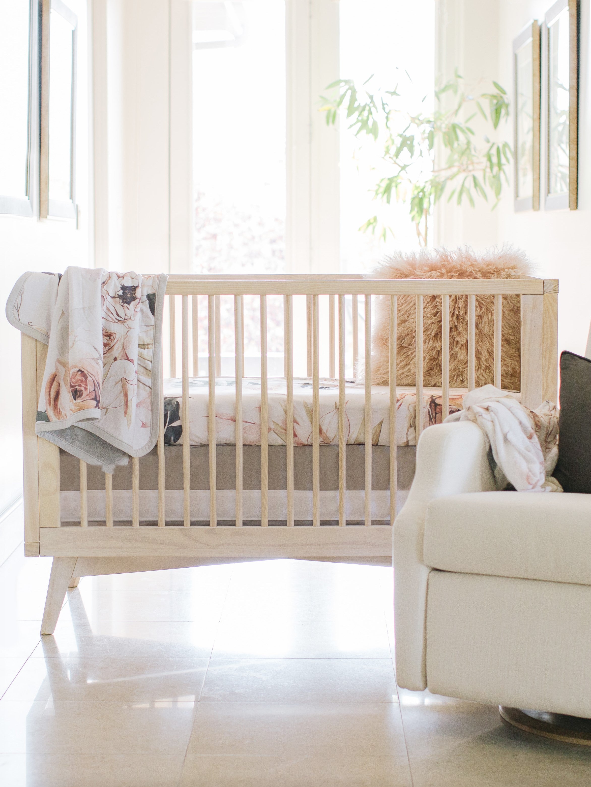 Vintage Bloom - Crib Sheet